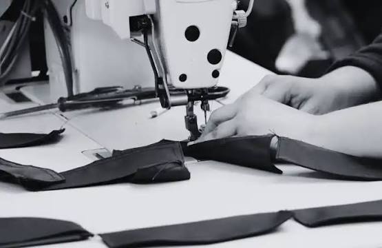 OEM clothing manufacturer small batch apparel supplier facility