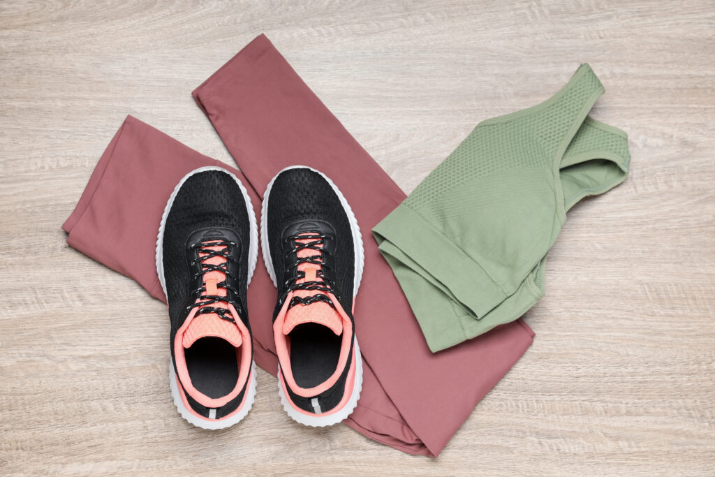 Feaxe Sports - Custom activewear manufacturer,Wholesale fitness apparel,private label activewear manufacturer,bulk premium activewear,athletic clothing production line,custom yoga wear factory.